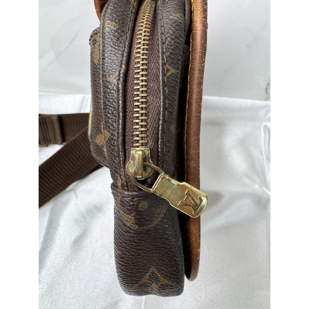 Vintage Louis Vuitton Monogram Bosphore Waist Bag - Picture 9 of 16